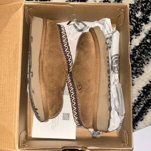 Toddler Tasman Chestnut Uggs - As Is - Can be cleaned